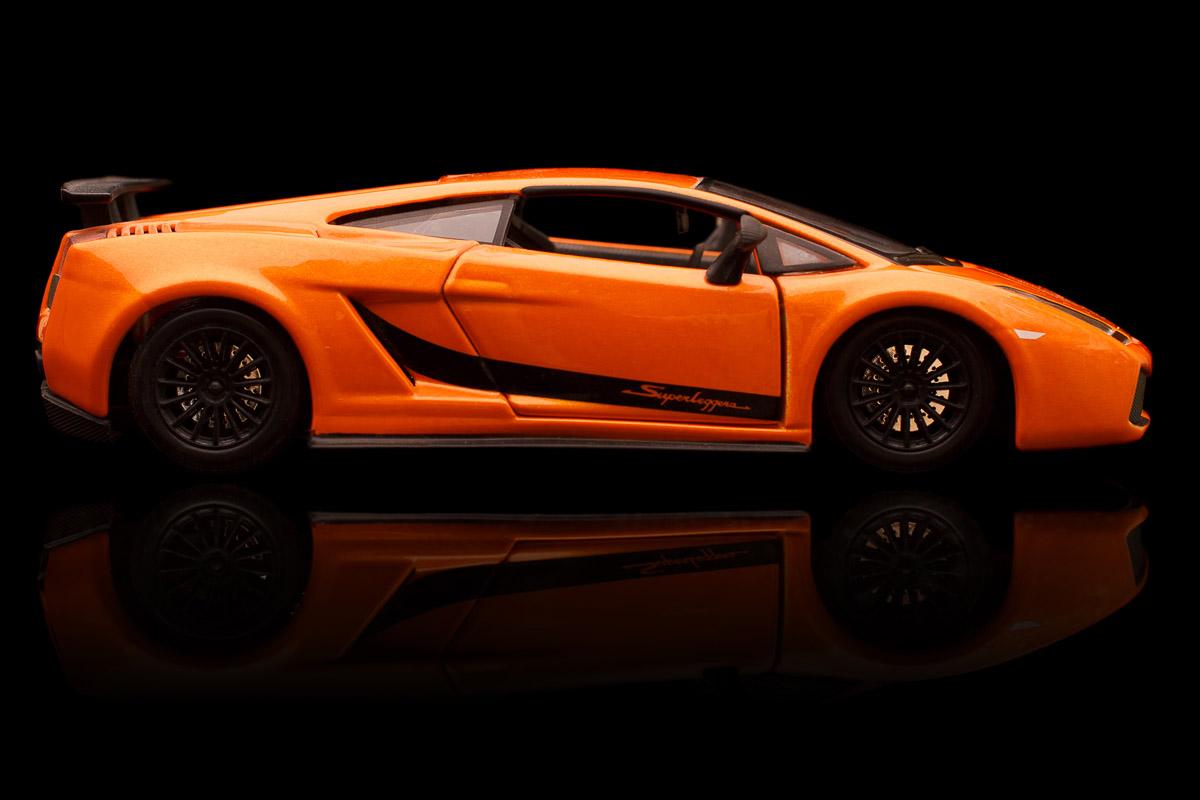 Auto orange
